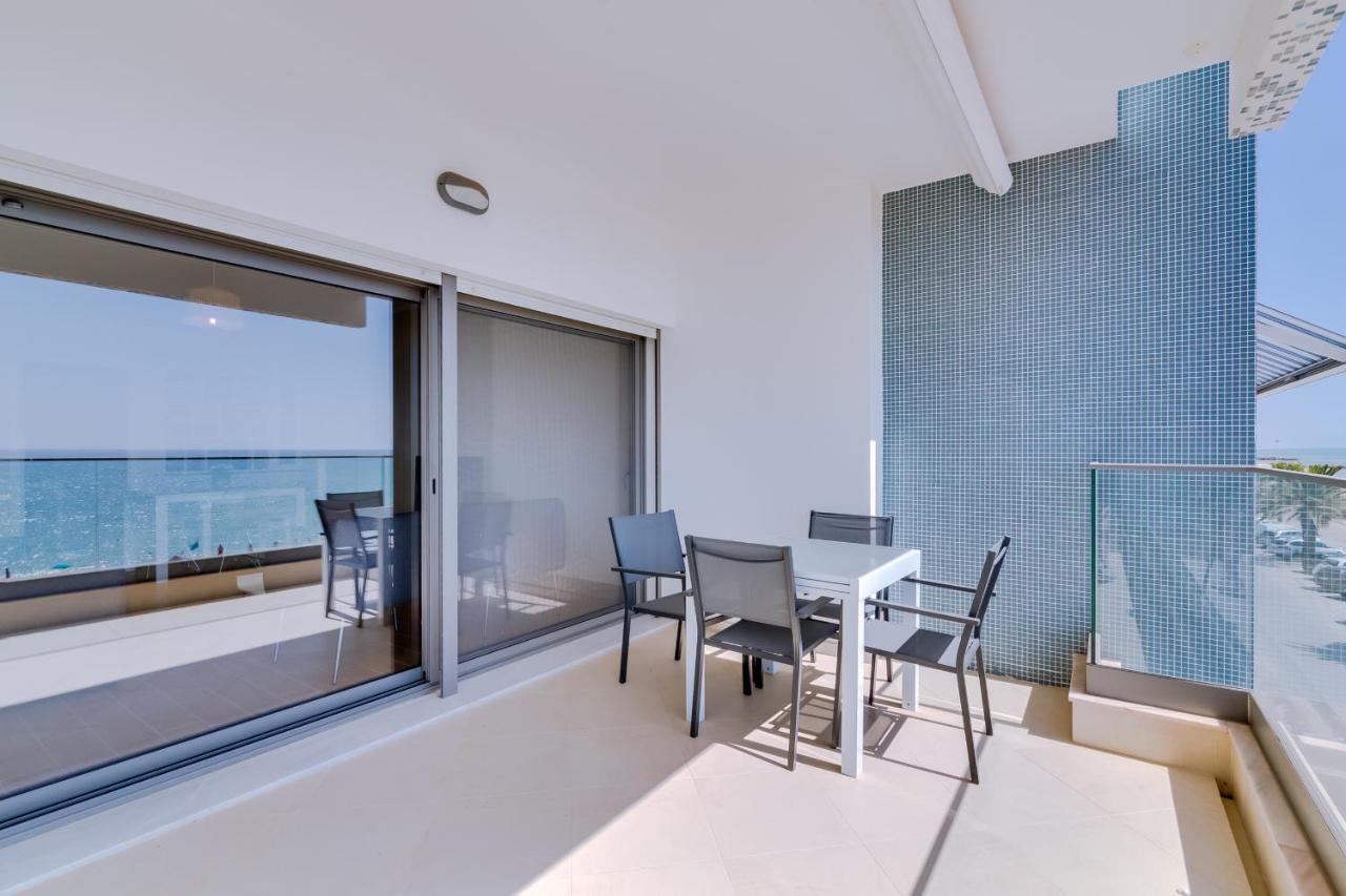 Brisa Do Mar 2br - Sea Front - Luxury Apartment *